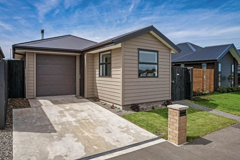 Photo of property in 7 Jean Batten Lane, Rolleston, 7615