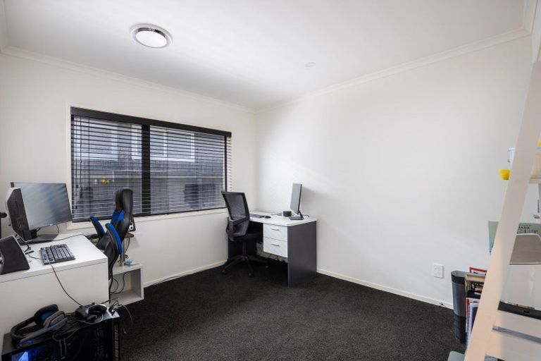 Photo of property in 31 Keene Drive, Bell Block, New Plymouth, 4312