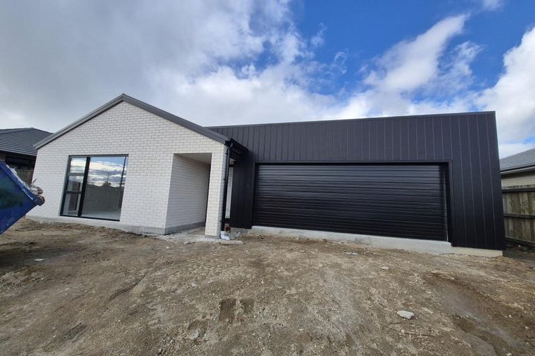 Photo of property in 46 Kohekohe Drive, Owhata, Rotorua, 3010