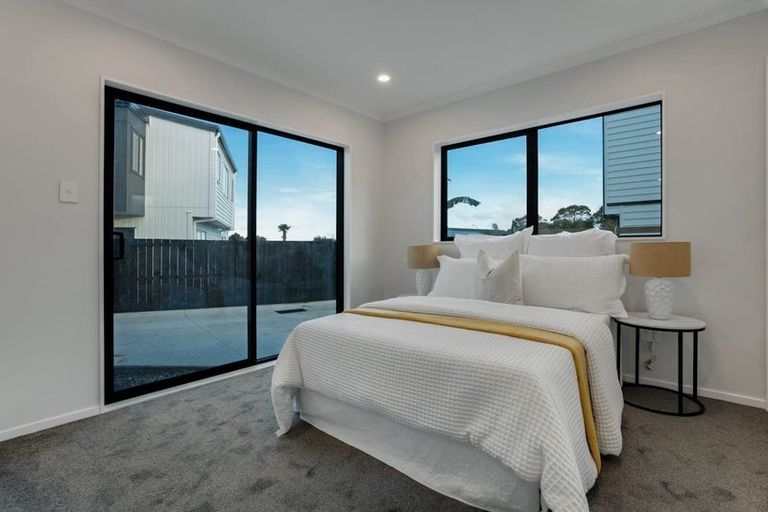 Photo of property in 6c Becker Drive, Weymouth, Auckland, 2103