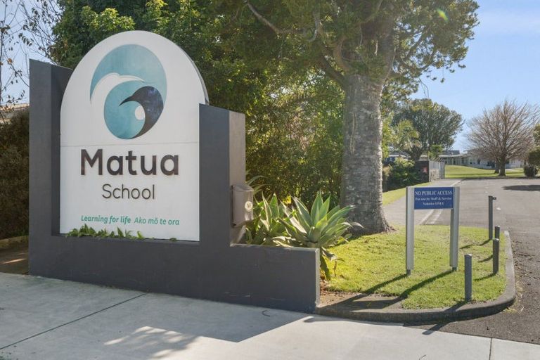 Photo of property in 22 Woods Avenue, Matua, Tauranga, 3110