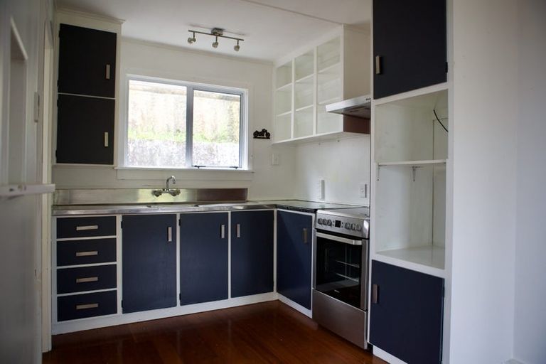 Photo of property in 73 Mill Road, Lower Vogeltown, New Plymouth, 4310