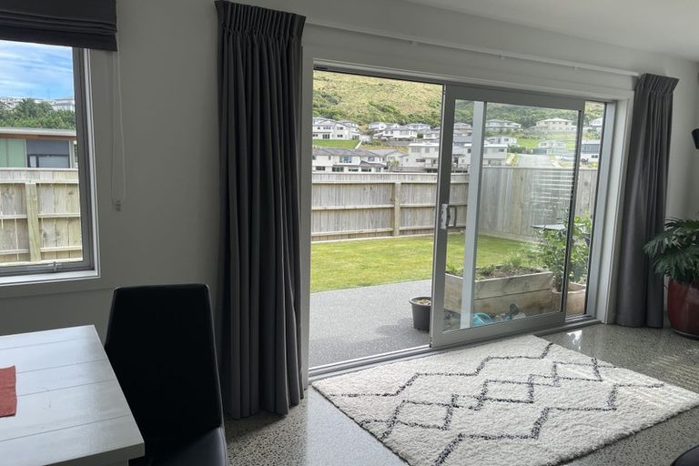 Photo of property in 7 Farnworth Terrace, Churton Park, Wellington, 6037
