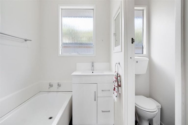 Photo of property in 1/15 Flemington Avenue, North New Brighton, Christchurch, 8083