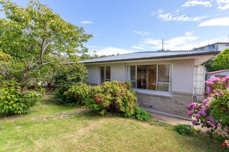 Photo of property in 83 Tahuna Road, Tainui, Dunedin, 9013
