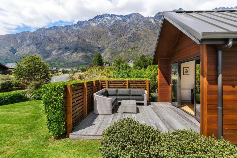 Photo of property in 36 Orford Drive, Jacks Point, Queenstown, 9371