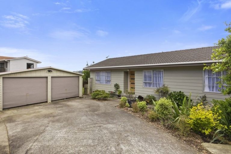 Photo of property in 10 Becks Close, Kelson, Lower Hutt, 5010