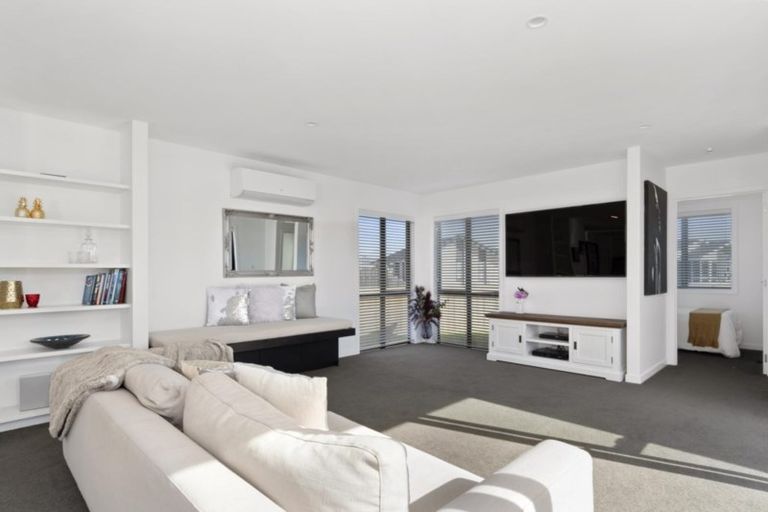 Photo of property in 11 Farrier Street, Papamoa, 3118