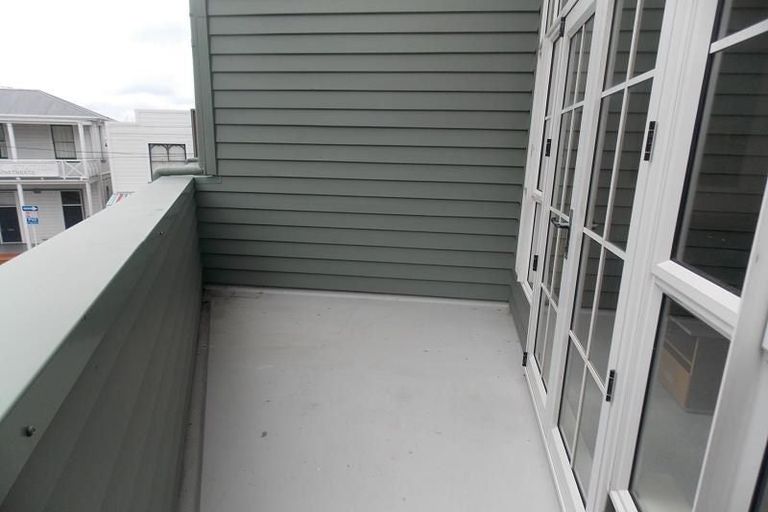 Photo of property in 40 Pipitea Street, Thorndon, Wellington, 6011