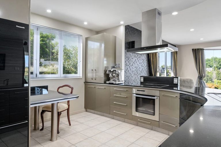 Photo of property in 482 River Road, Fairfield, Hamilton, 3214