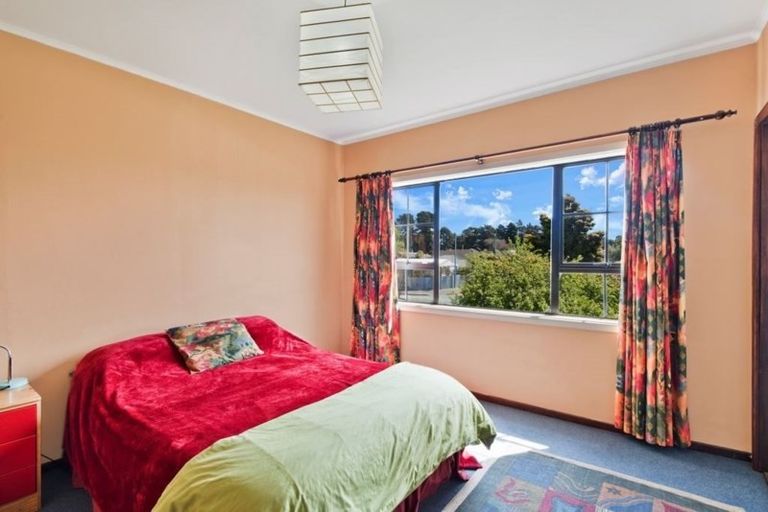 Photo of property in 270 Wainoni Road, Aranui, Christchurch, 8061