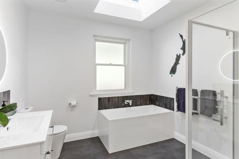 Photo of property in 19a Crichton Terrace, Cashmere, Christchurch, 8022