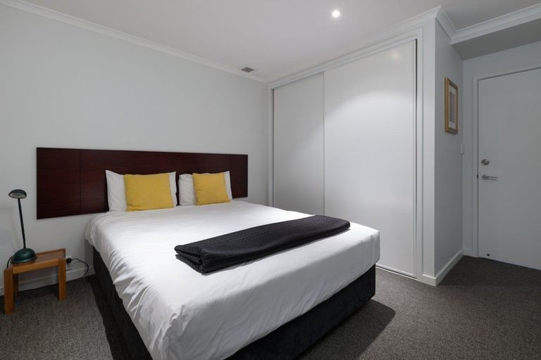 Photo of property in 204/136 Marine Parade, Mount Maunganui, 3116