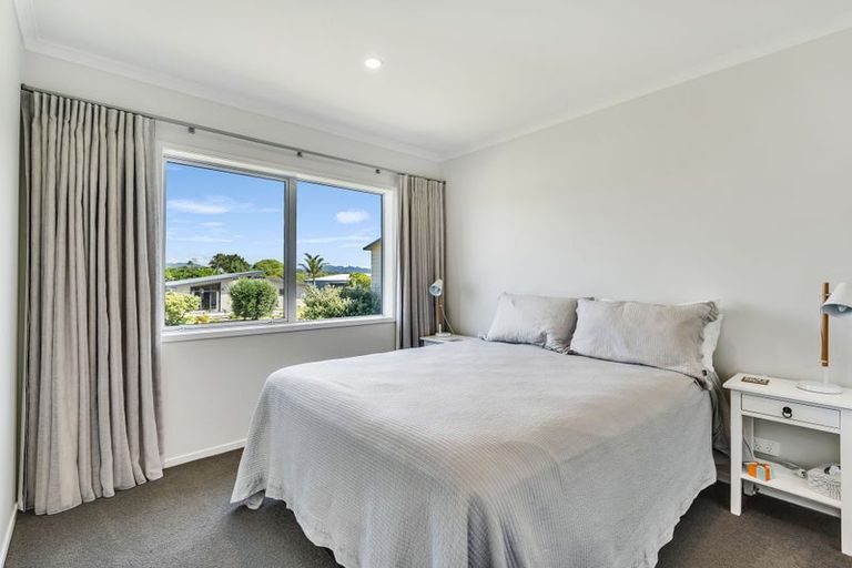 Photo of property in 147 The Fairway, Matarangi, Whitianga, 3592