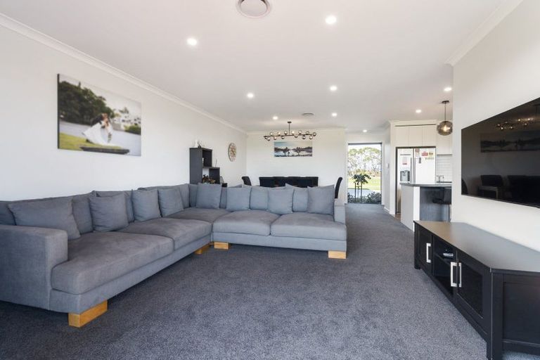 Photo of property in 36 Nannestads Line, Bunnythorpe, Palmerston North, 4775
