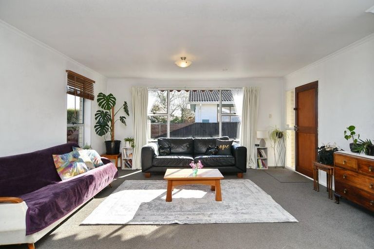 Photo of property in 1/24 Greenock Street, Redwood, Christchurch, 8051