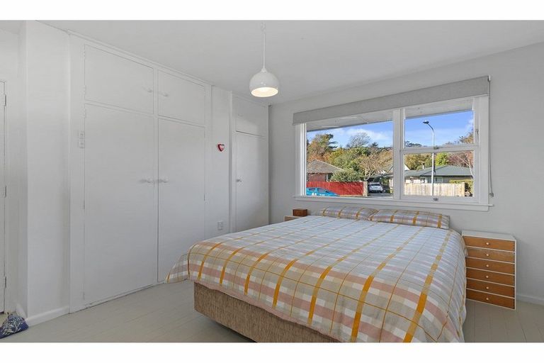 Photo of property in 6 Waiau Street, Cracroft, Christchurch, 8025