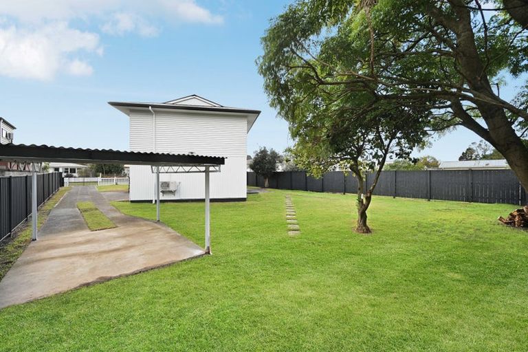 Photo of property in 66 Lewis Street, Glenview, Hamilton, 3206