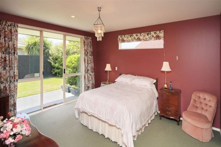 Photo of property in 20 Glencullen Drive, Casebrook, Christchurch, 8051