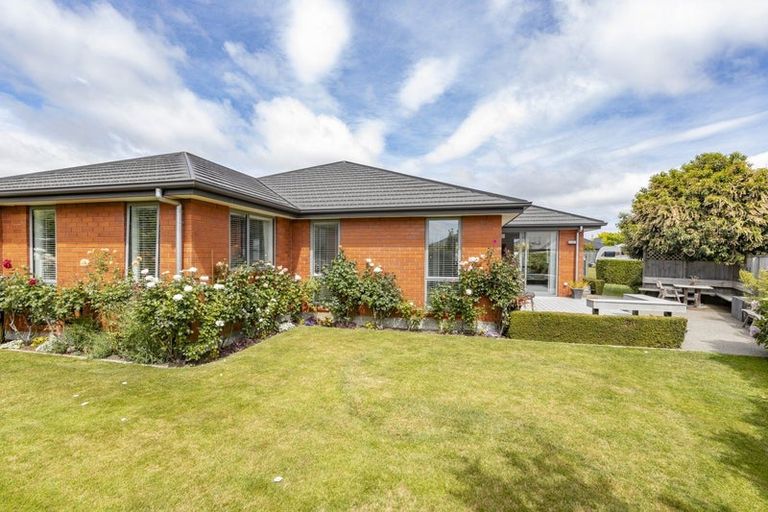 Photo of property in 7 Pimlico Place, Rangiora, 7400