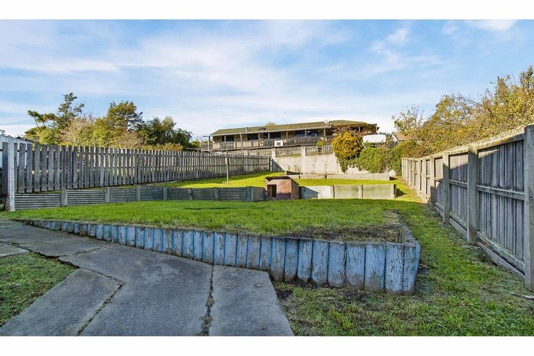 Photo of property in 52 Douglas Street, Highfield, Timaru, 7910