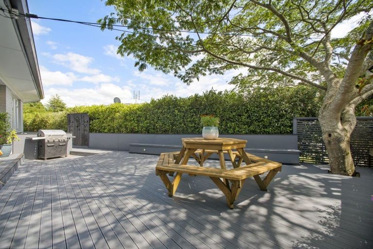 Photo of property in 4 Tuakau Road, Pukekohe, 2120