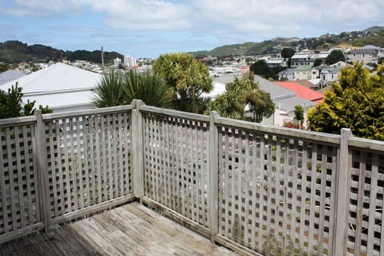 Photo of property in 16 Coromandel Street, Newtown, Wellington, 6021