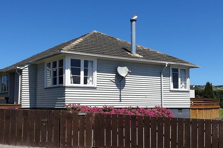 Photo of property in 16 Davidson Terrace, Kaikoura, 7300
