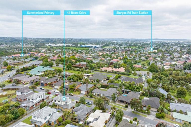 Photo of property in 44 Basra Drive, Henderson, Auckland, 0612