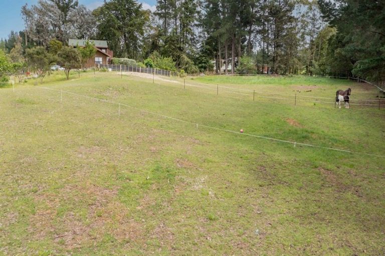 Photo of property in 71 Ireland Road, Waipawa, Otane, 4277