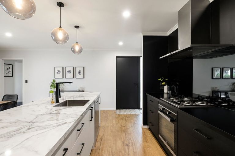 Photo of property in 73 Stark Street, Te Awamutu, 3800