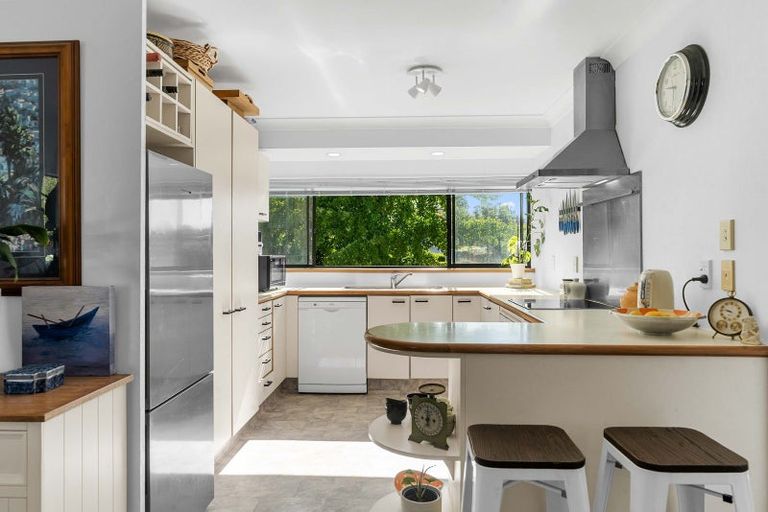 Photo of property in 12 Hall Street, Cambridge, 3434