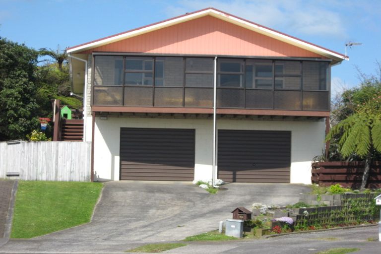 Photo of property in 25 Marchant Place, Westown, New Plymouth, 4310