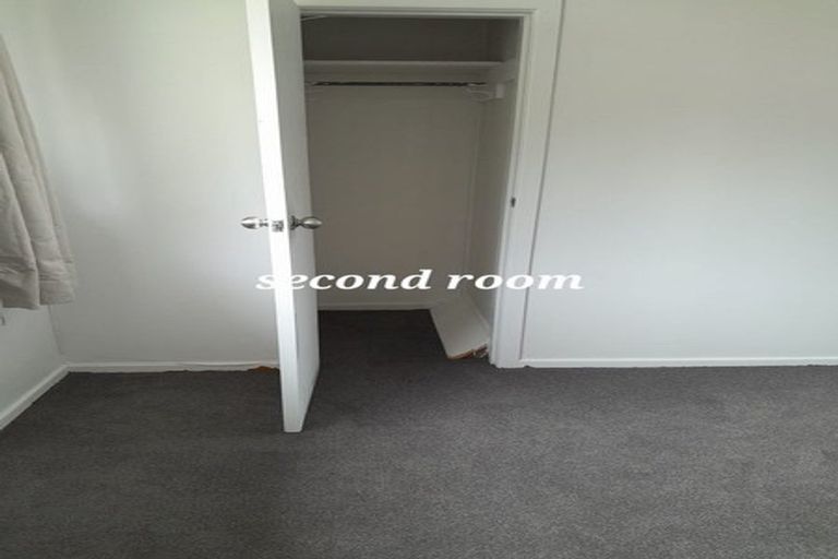 Photo of property in 1a-b Devon Place, Cannons Creek, Porirua, 5024