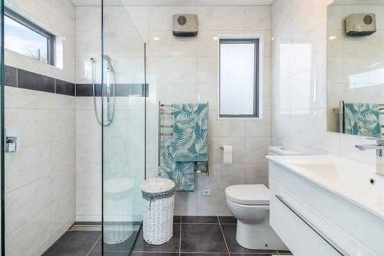 Photo of property in 3 Aston Drive, Waimairi Beach, Christchurch, 8083