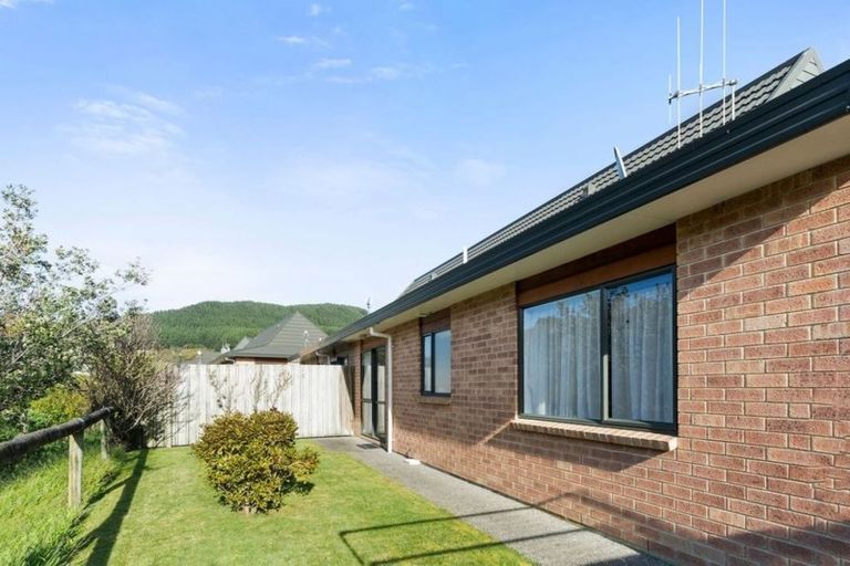 Photo of property in Redwood Village, 21/42 Main Road, Tawa, Wellington, 5028