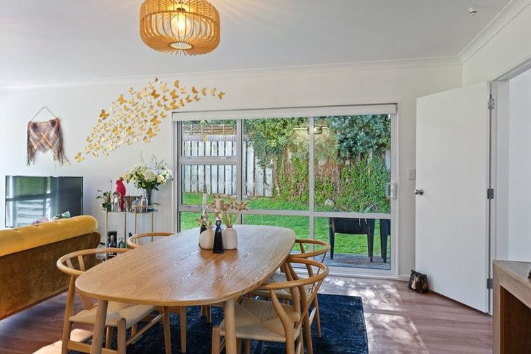 Photo of property in 27 Sarah Street, Waikawa Beach, Levin, 5573