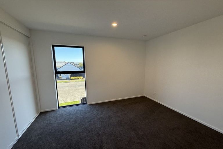 Photo of property in 2/2 Allard Street, Edgeware, Christchurch, 8013