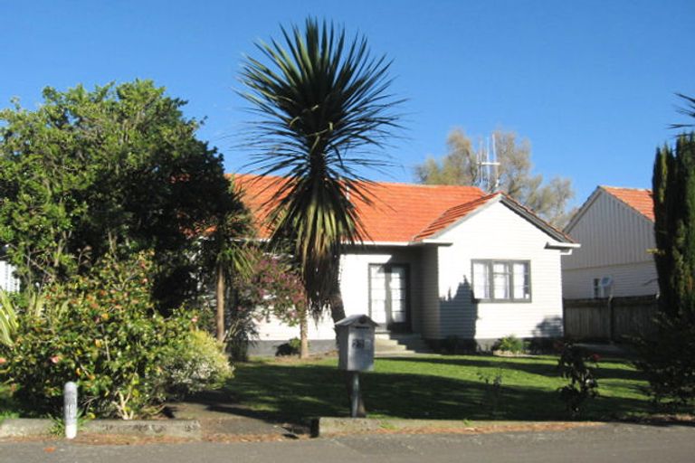 Photo of property in 220 College Street, West End, Palmerston North, 4412