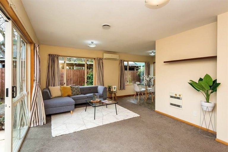 Photo of property in 60b Halswell Road, Hillmorton, Christchurch, 8025