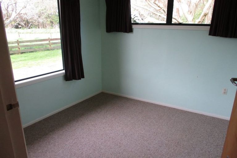 Photo of property in 312 Arapaepae Road South, Levin, 5571