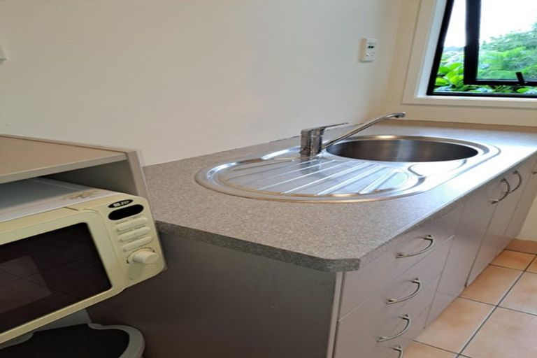 Photo of property in 20-22 Austin Road, Greenhithe, Auckland, 0632