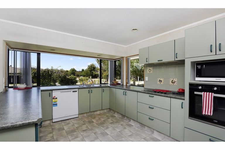 Photo of property in 21 Malthouse Crescent, Brightwater, 7022