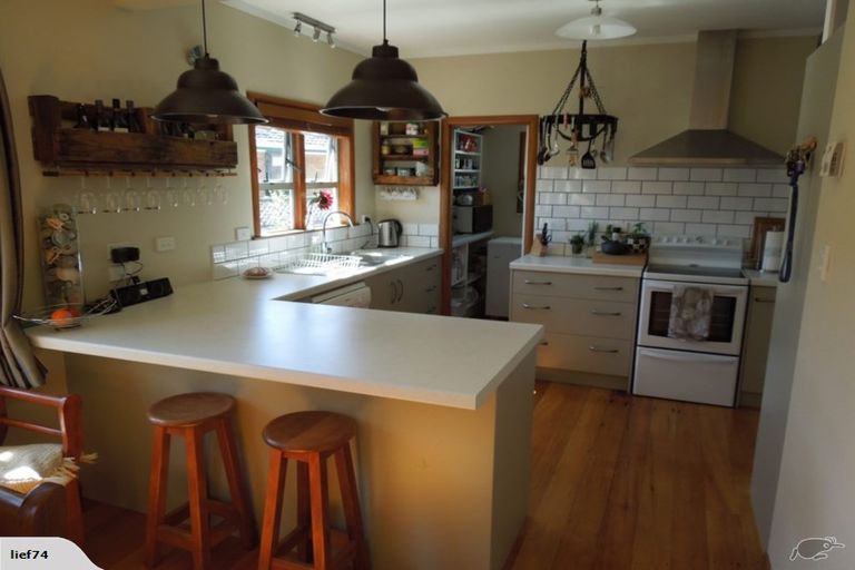 Photo of property in 46 Morrinsville Road, Hillcrest, Hamilton, 3216