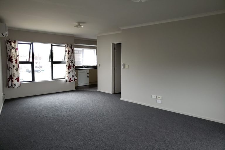 Photo of property in 5a Snead Place, Hamilton East, Hamilton, 3216