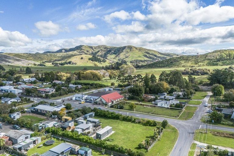 Photo of property in 10 Dundas Street, Porangahau, 4291