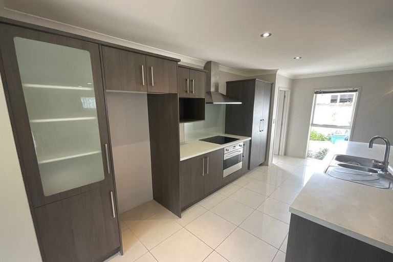 Photo of property in 45d David Street, Westown, New Plymouth, 4310