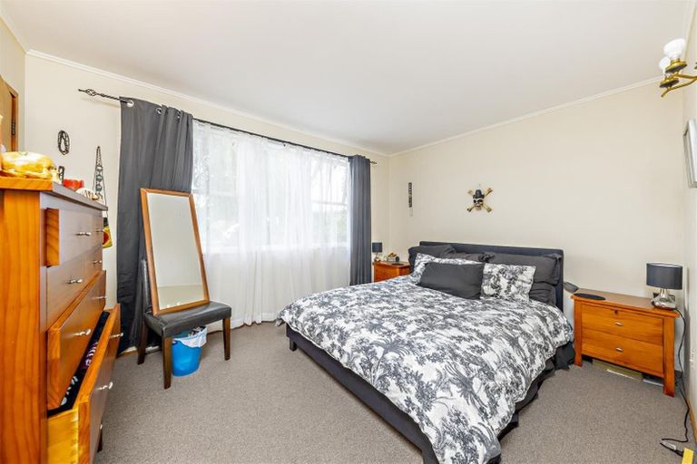 Photo of property in 20 Brightwell Street, Papakura, 2110