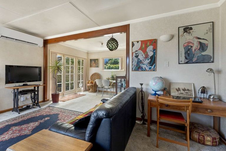 Photo of property in 4 Sardinha Place, Marfell, New Plymouth, 4310