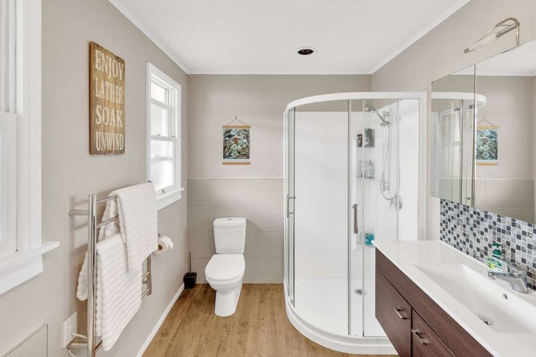 Photo of property in 12 Tawa Street, Levin, 5510